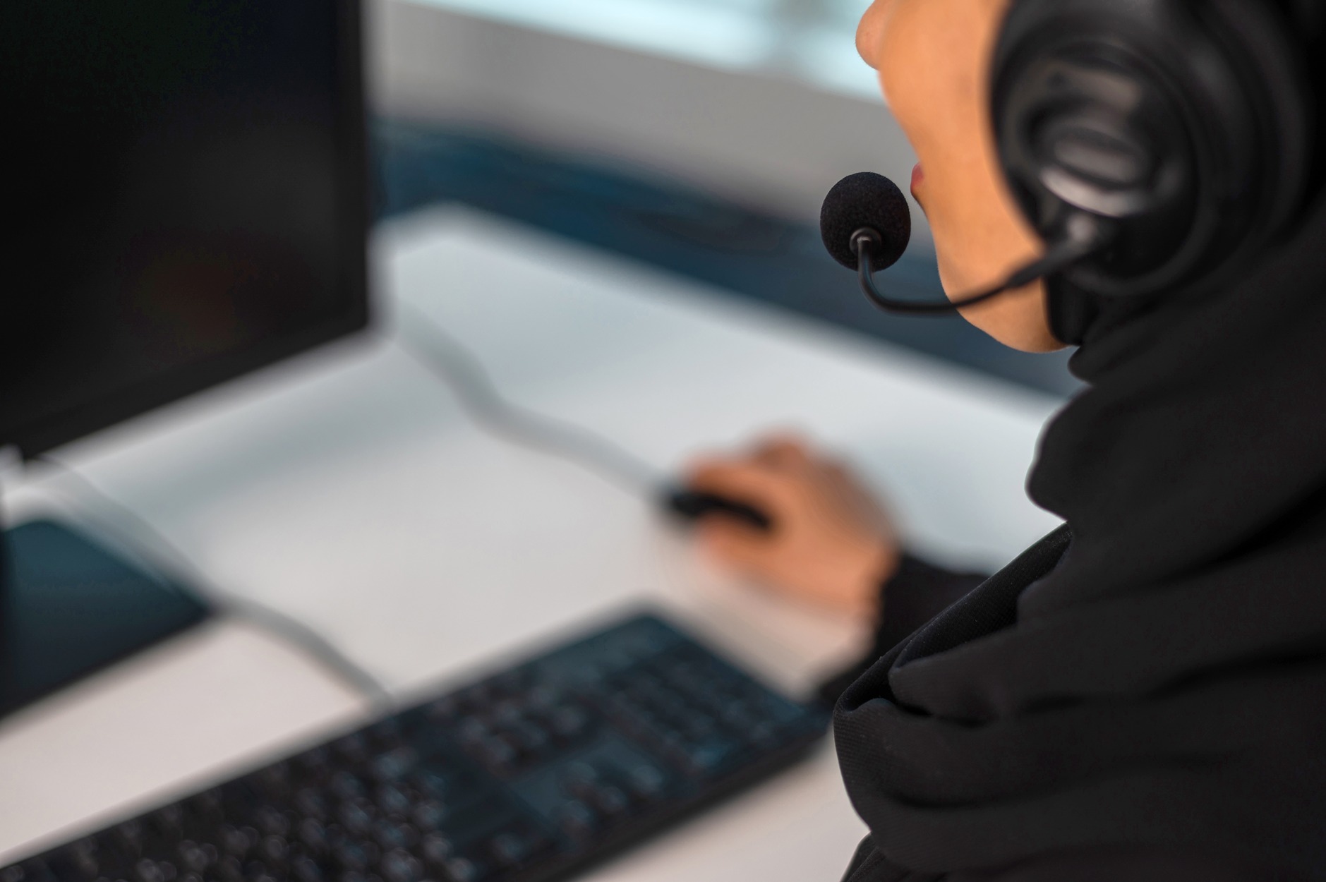 Professional Call Center Agent